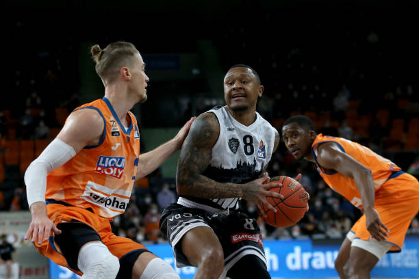 与此同时 与此同时